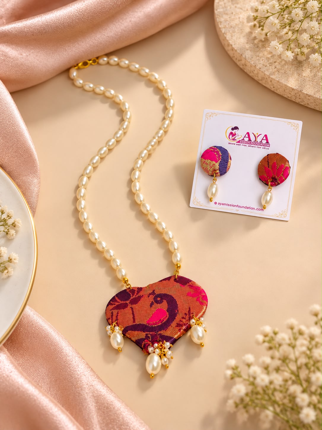 Paithani Pearls necklace & Earrings Set - Image 3